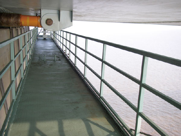 東海大橋  行車(chē)防腐、螺栓防腐